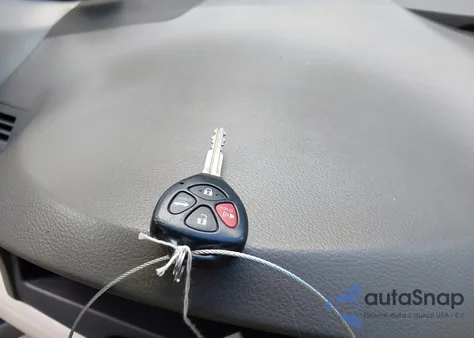 2011 Toyota Camry Le z USA, uszkodzony, nr VIN 4T1BF3EK0BU763405